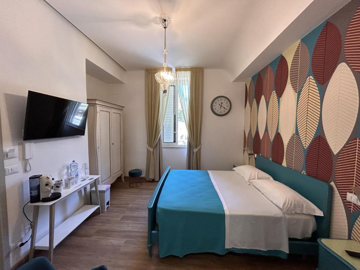 Hotel La Casa Di Matilde à Barcellona-Pozzo di Gotto Extérieur photo