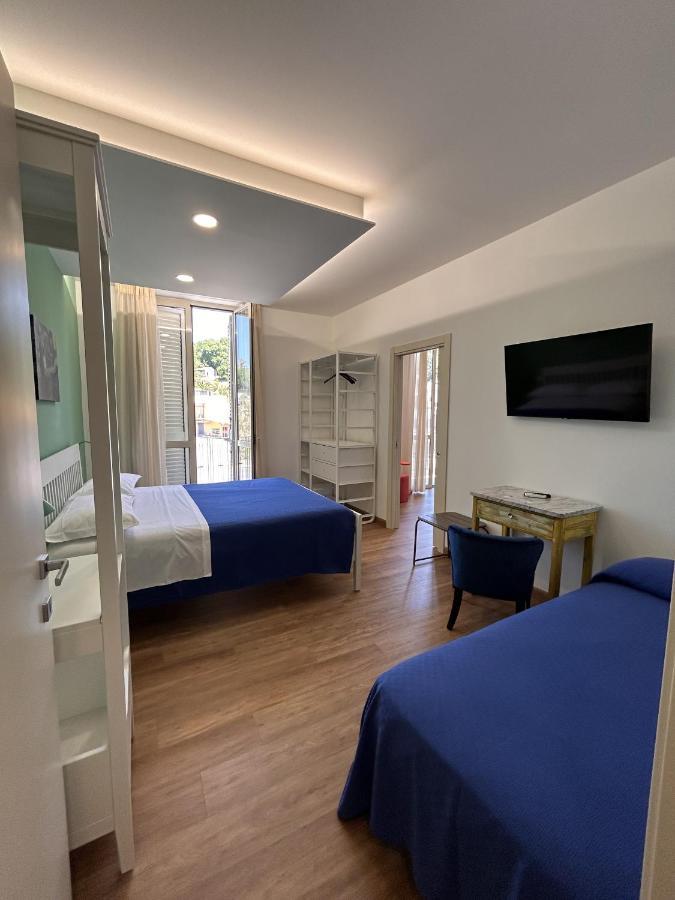 Hotel La Casa Di Matilde à Barcellona-Pozzo di Gotto Extérieur photo